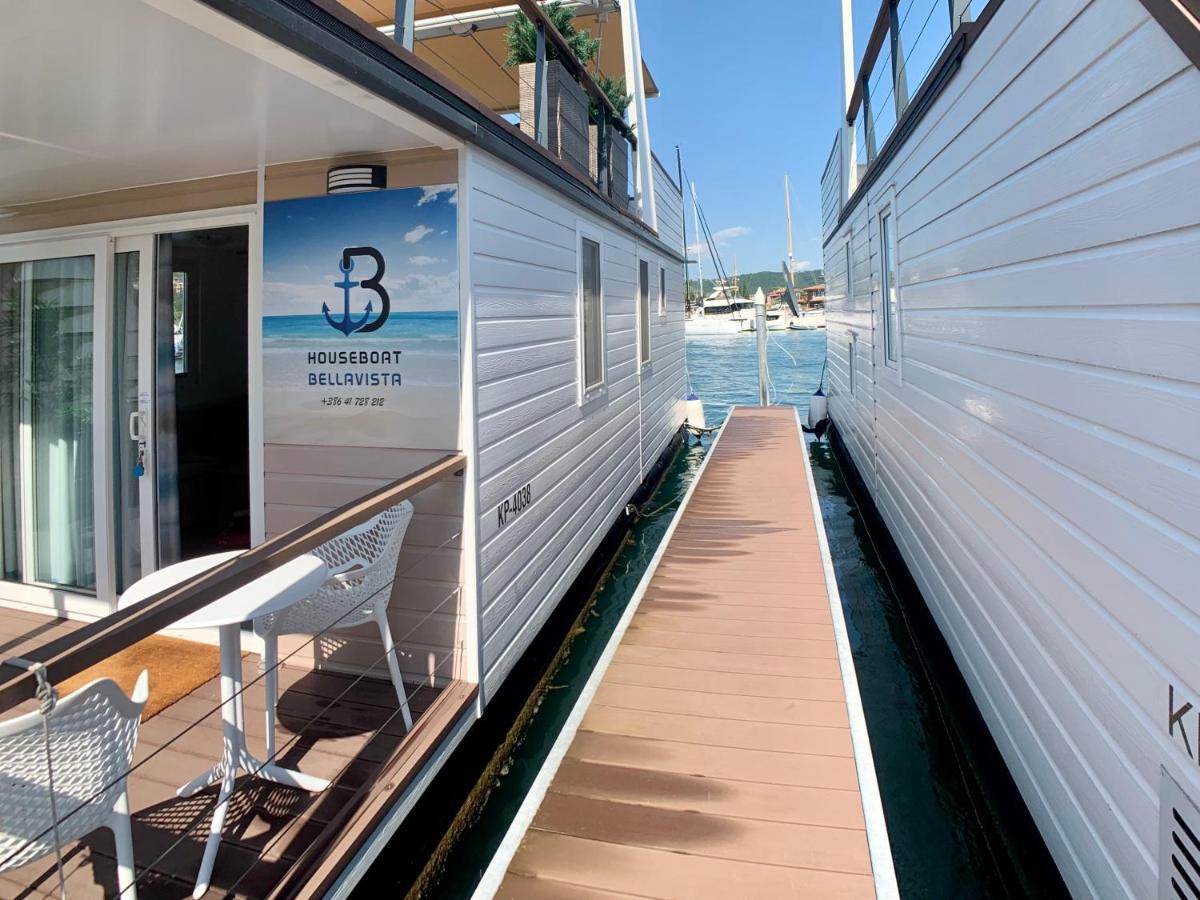 Bellavista Houseboat Apartment Portorose Buitenkant foto